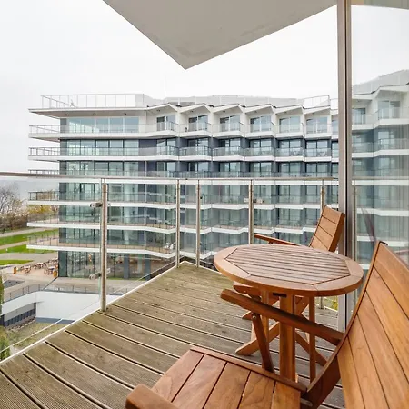 Prywatne Sun & Snow W Ultra Marine Apartment Kolobrzeg